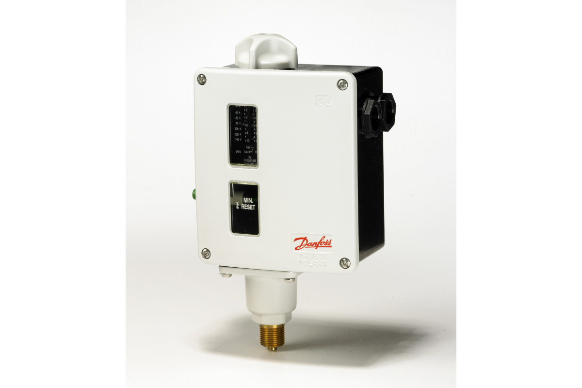 Danfoss 017-519966 — Реле давления RT для тяжелых условий эксплуатации, диапазон настройки уставки 1-10 бар, дифференциал 0,33 бар, присоединение G 3/8