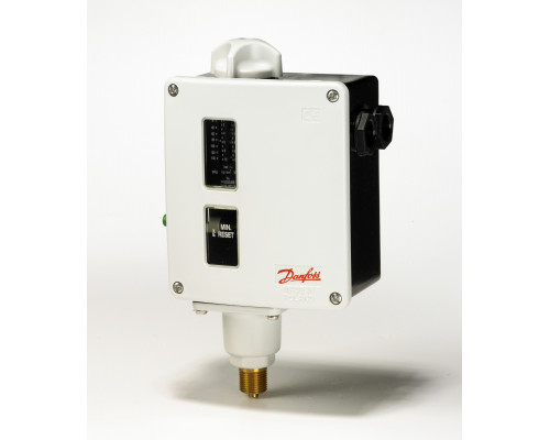 Danfoss 017-519966 — Реле давления RT для тяжелых условий эксплуатации, диапазон настройки уставки 1-10 бар, дифференциал 0,33 бар, присоединение G 3/8